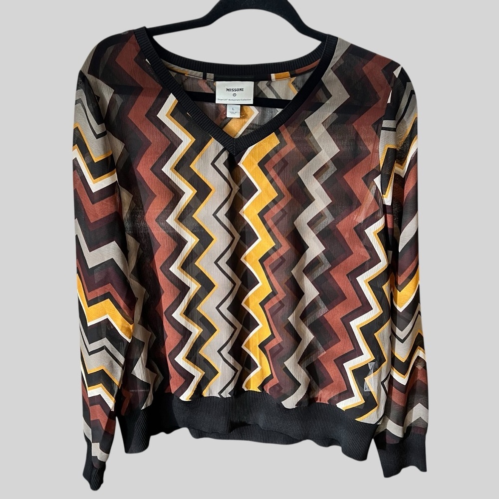 MISSONI For Target Zigzag V Neck Women’s Top.